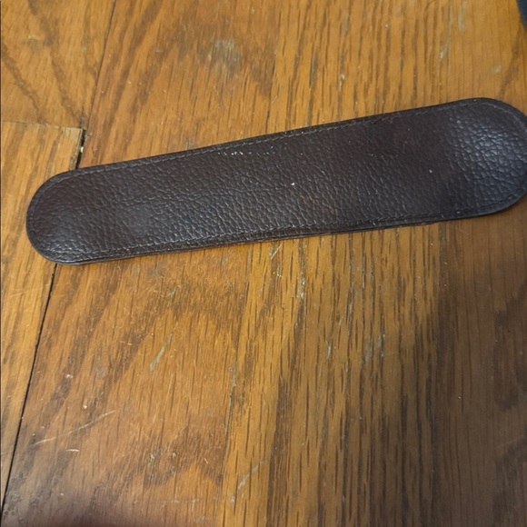 Brown Monogram Louis Vuitton pencil pen holder BY ICING CLAIRES - Picture 3 of 3